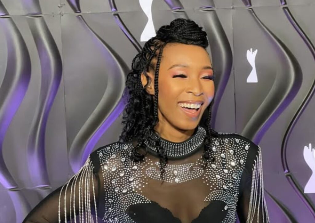 Yolanda Nyembezi Sebini se tummeng